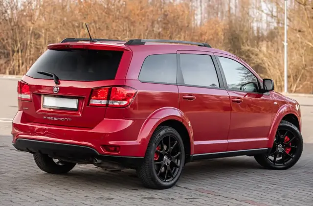 FIAT Freemont 2.0 Multijet 16V DPF Automatik Allrad Cross