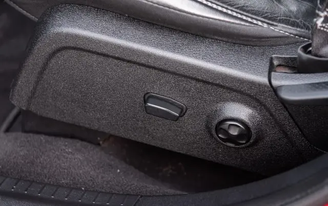 FIAT Freemont 2.0 Multijet 16V DPF Automatik Allrad Cross