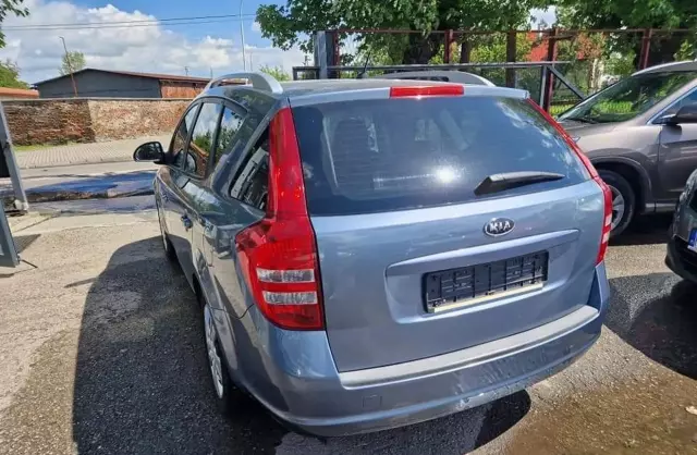 KIA Ceed 1.6 CVVT (122 KM)