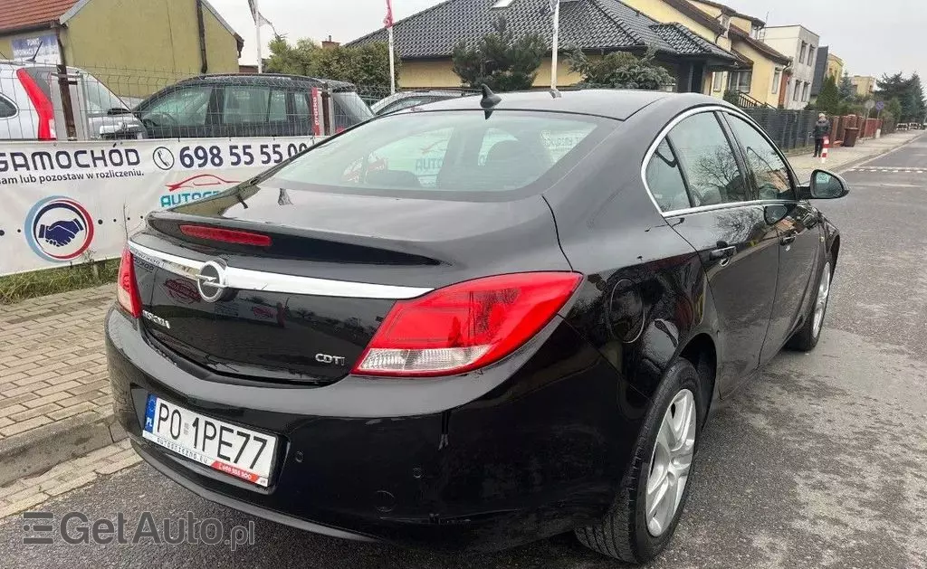 OPEL Insignia 