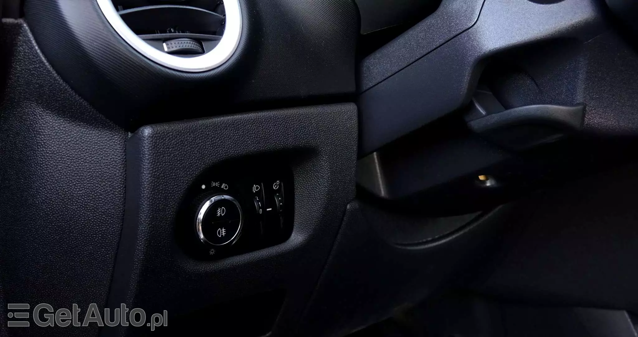 OPEL Corsa 1.2 16V Cosmo