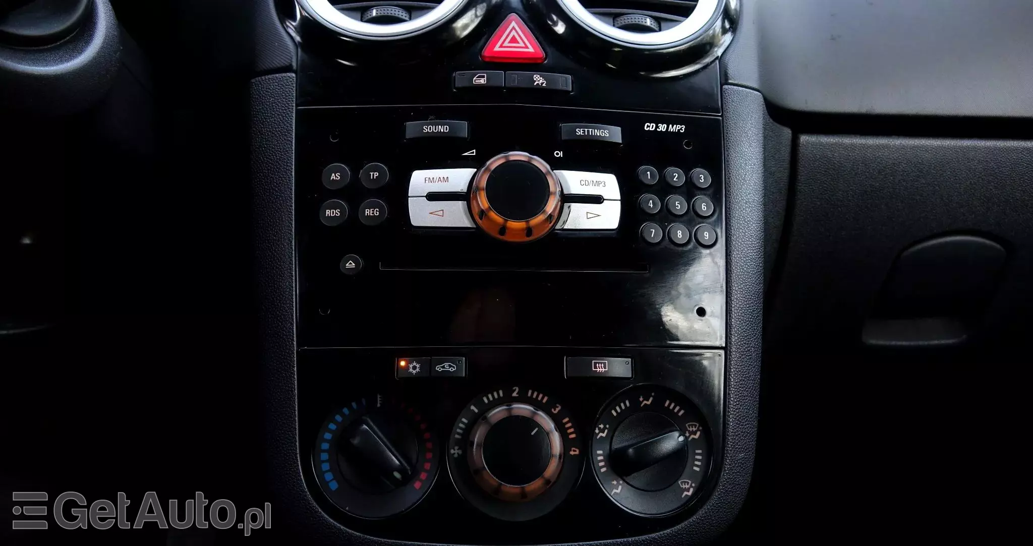 OPEL Corsa 1.2 16V Cosmo