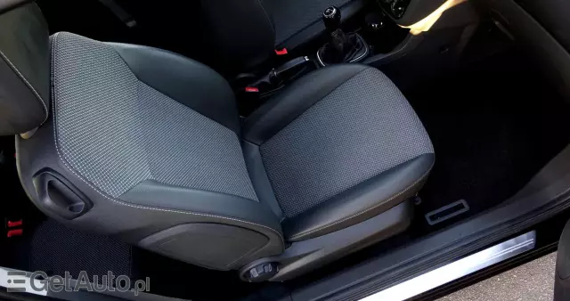 OPEL Corsa 1.2 16V Cosmo