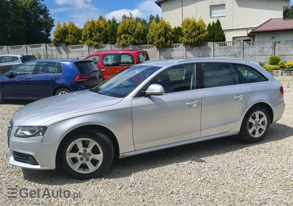 AUDI A4 Avant 