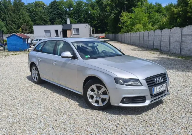 AUDI A4 Avant 