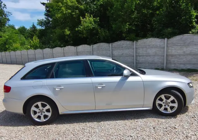 AUDI A4 Avant 