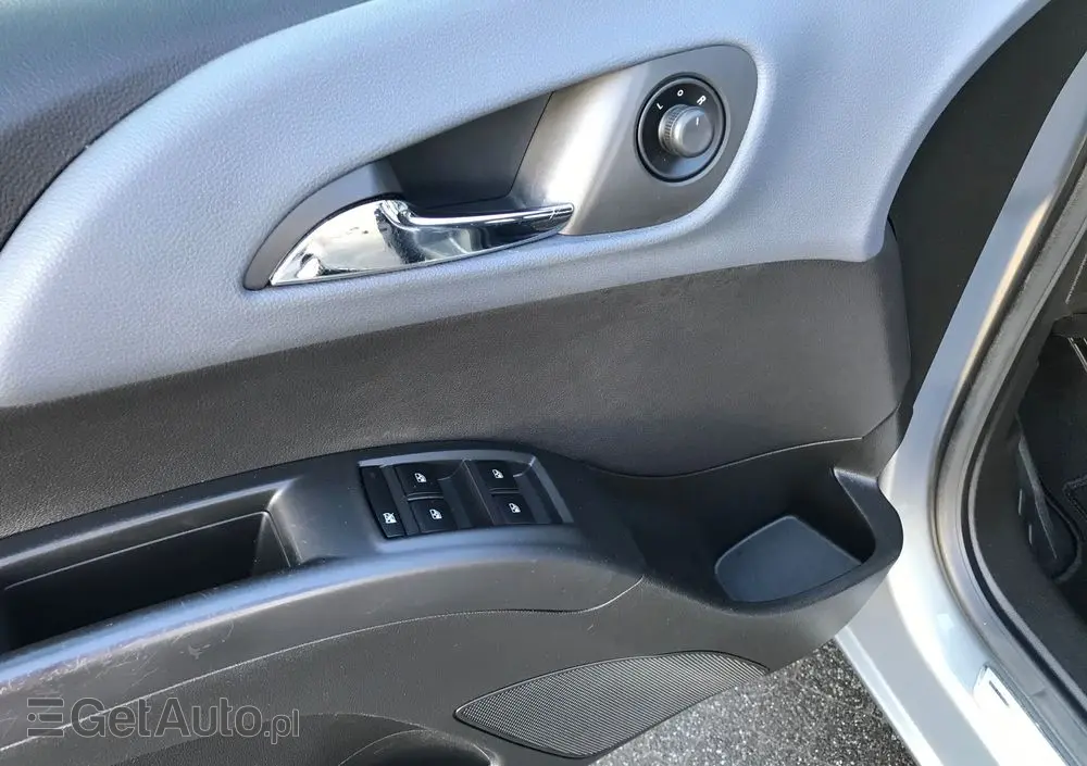 OPEL Meriva 1.4 Innovation