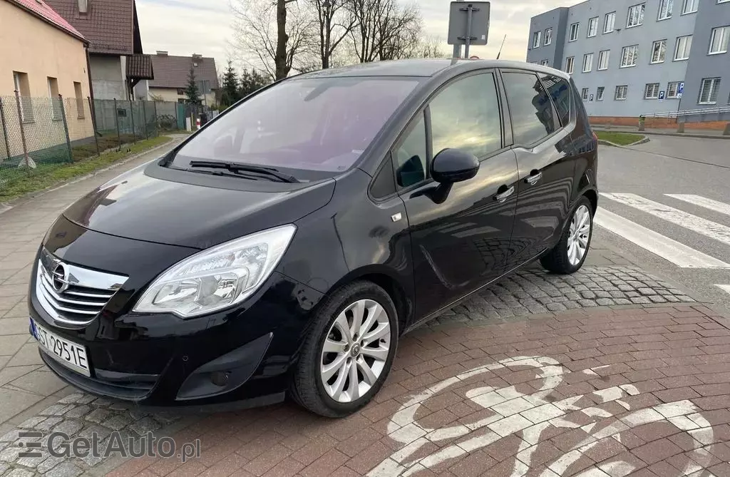 OPEL Meriva 
