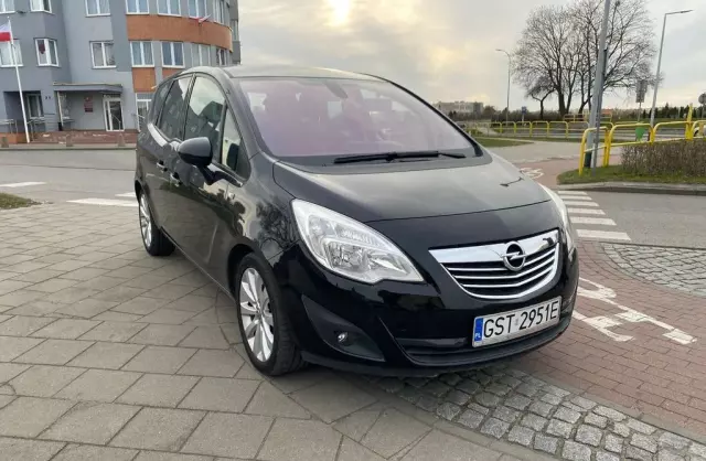 OPEL Meriva 