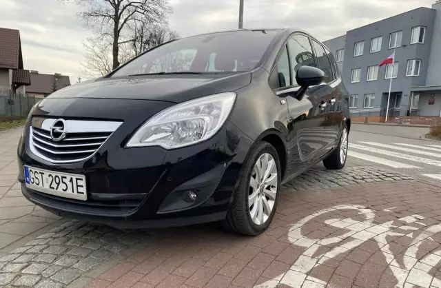OPEL Meriva 