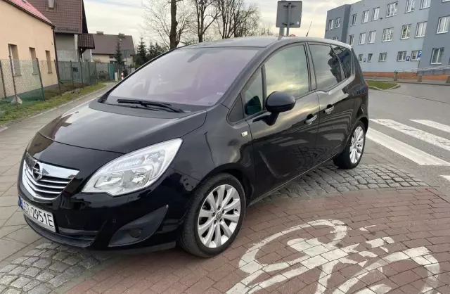 OPEL Meriva 