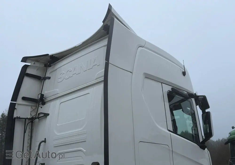 SCANIA S450 2020/21 ASO kontakt TV cała na poduszce z Niemiec 