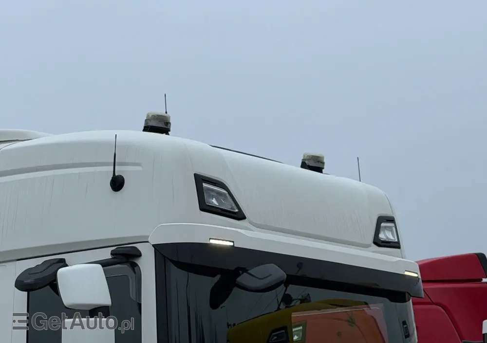 SCANIA S450 2020/21 ASO kontakt TV cała na poduszce z Niemiec 