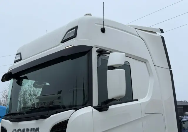 SCANIA S450 2020/21 ASO kontakt TV cała na poduszce z Niemiec 