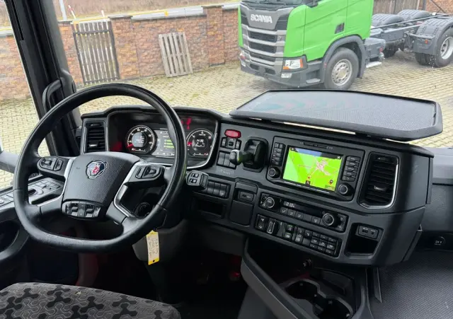 SCANIA S450 2020/21 ASO kontakt TV cała na poduszce z Niemiec 