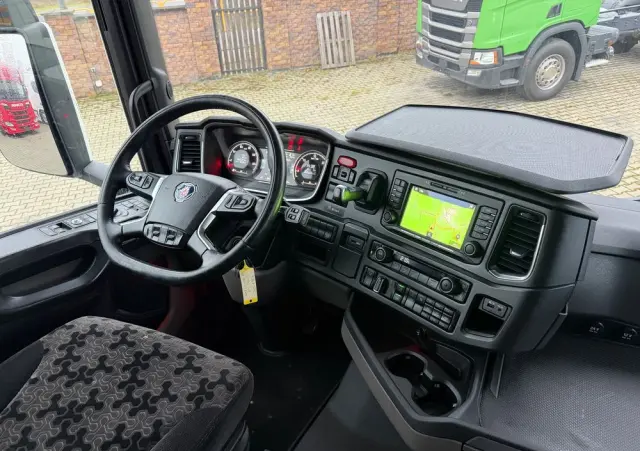 SCANIA S450 2020/21 ASO kontakt TV cała na poduszce z Niemiec 