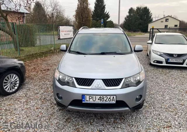 MITSUBISHI Outlander 2.4 Instyle