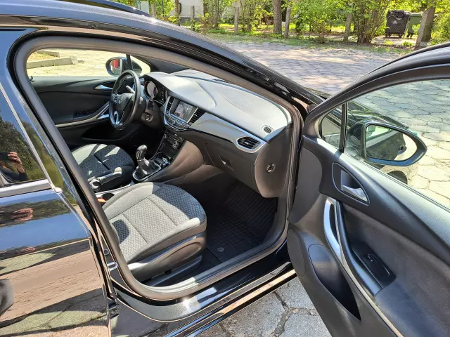 OPEL Astra GS Line S&S