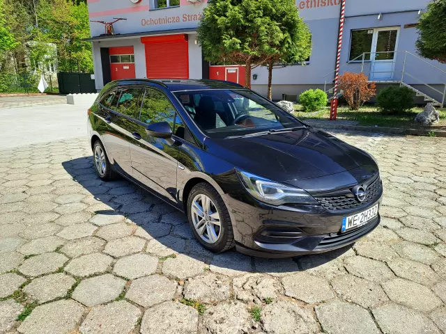 OPEL Astra GS Line S&S