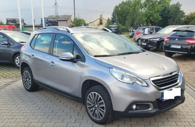 PEUGEOT 2008 