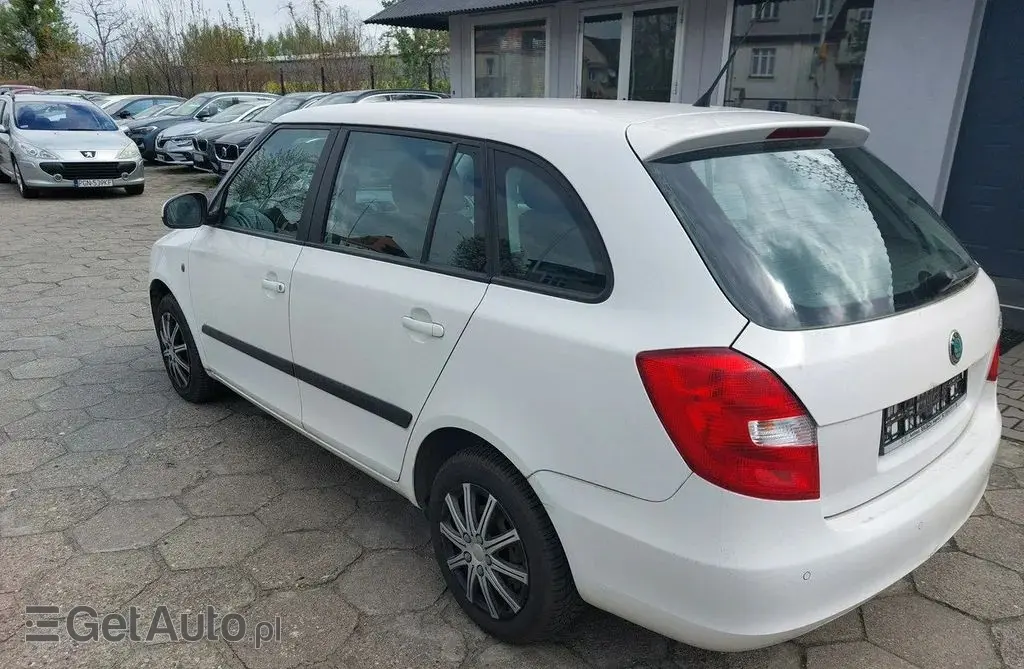 SKODA Fabia 