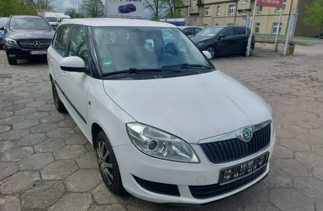 SKODA Fabia 