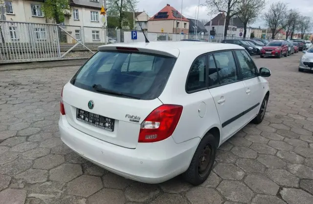 SKODA Fabia 