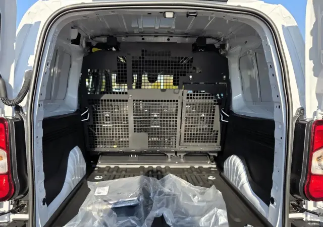 PEUGEOT Partner Brygadowy 