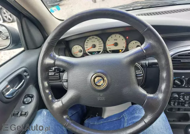 CHRYSLER Neon 2.0 Automatik LX