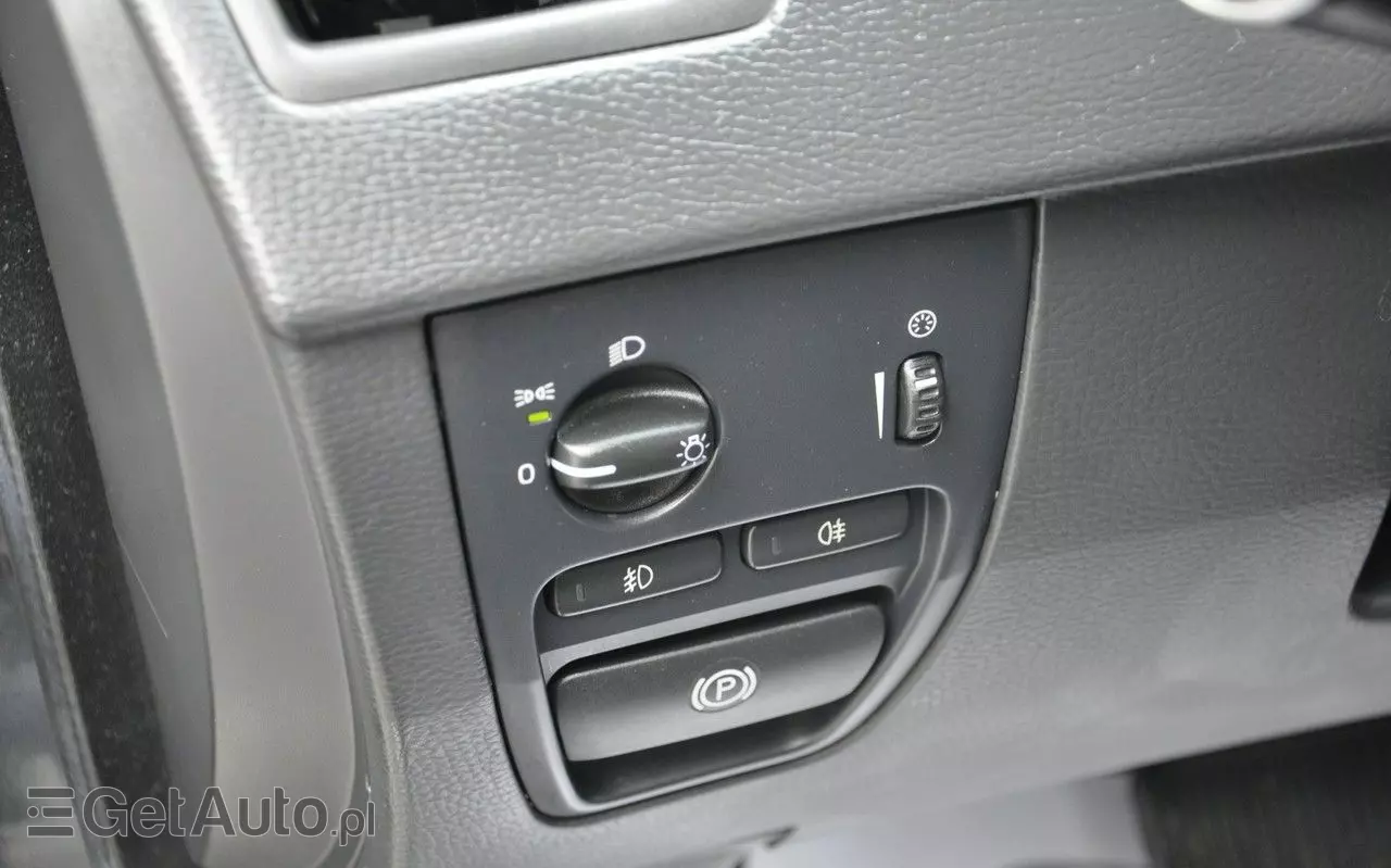 VOLVO XC 90 2.4D Momentum