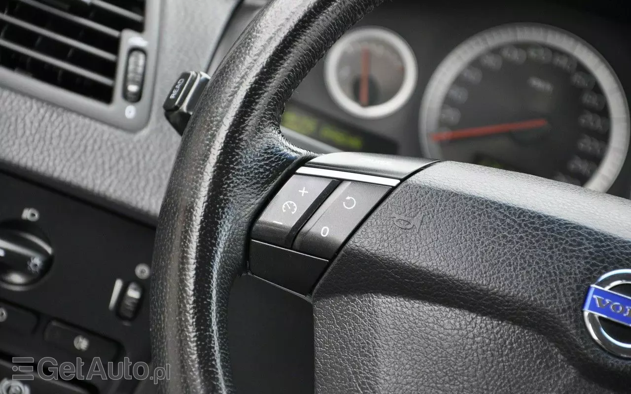 VOLVO XC 90 2.4D Momentum