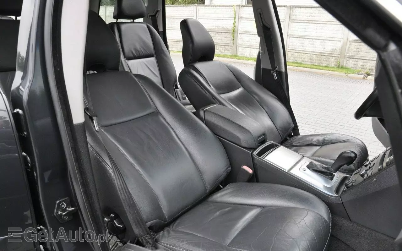 VOLVO XC 90 2.4D Momentum