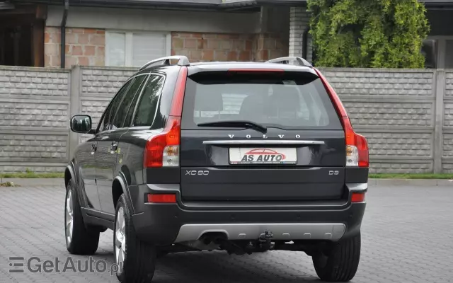VOLVO XC 90 2.4D Momentum