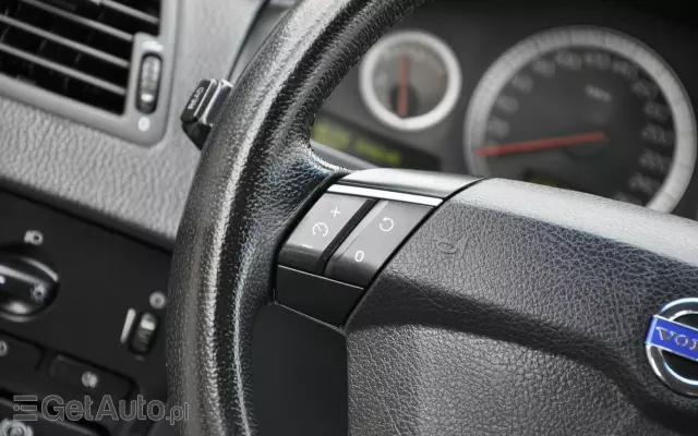 VOLVO XC 90 2.4D Momentum