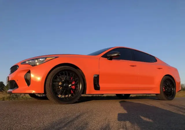 KIA Stinger 