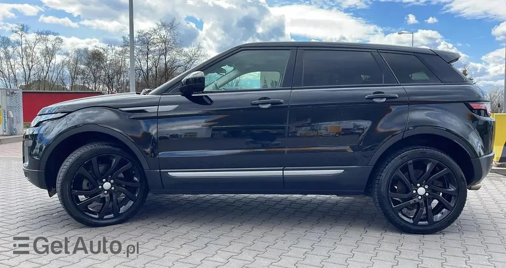 LAND ROVER Range Rover Evoque 2.0TD4 SE Dynamic