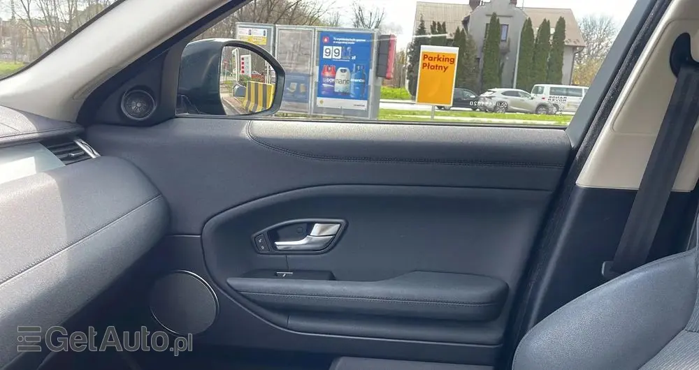 LAND ROVER Range Rover Evoque 2.0TD4 SE Dynamic