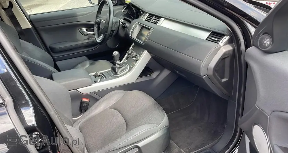 LAND ROVER Range Rover Evoque 2.0TD4 SE Dynamic