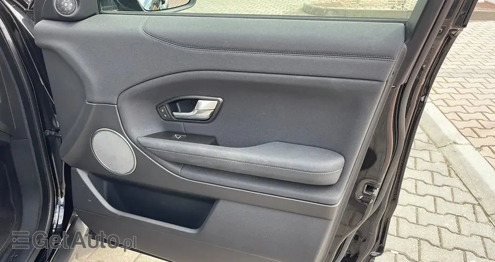 LAND ROVER Range Rover Evoque 2.0TD4 SE Dynamic