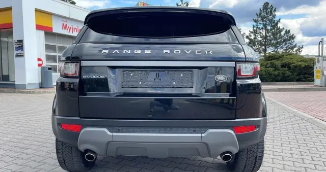 LAND ROVER Range Rover Evoque 2.0TD4 SE Dynamic