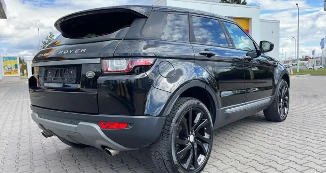 LAND ROVER Range Rover Evoque 2.0TD4 SE Dynamic