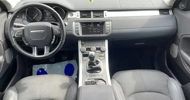 LAND ROVER Range Rover Evoque 2.0TD4 SE Dynamic