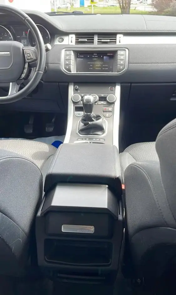 LAND ROVER Range Rover Evoque 2.0TD4 SE Dynamic