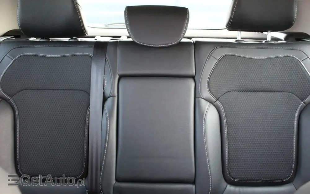 RENAULT Megane 1.2 16V TCe Bose EDC EU6