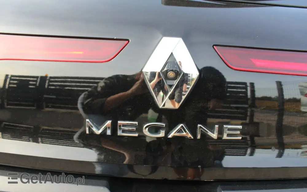 RENAULT Megane 1.2 16V TCe Bose EDC EU6