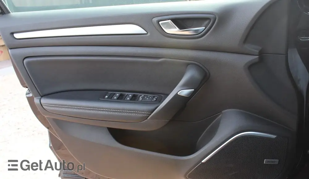 RENAULT Megane 1.2 16V TCe Bose EDC EU6