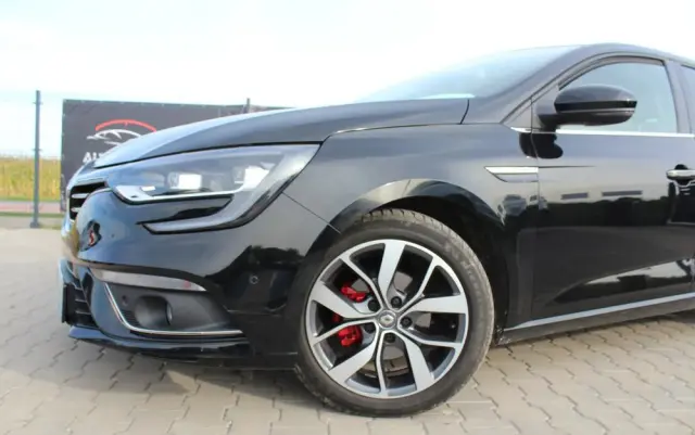 RENAULT Megane 1.2 16V TCe Bose EDC EU6