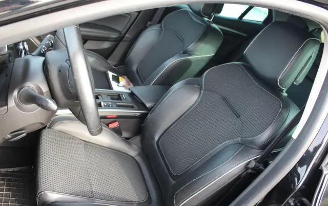 RENAULT Megane 1.2 16V TCe Bose EDC EU6