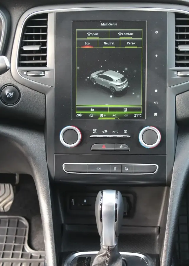 RENAULT Megane 1.2 16V TCe Bose EDC EU6