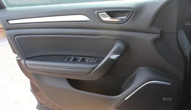 RENAULT Megane 1.2 16V TCe Bose EDC EU6